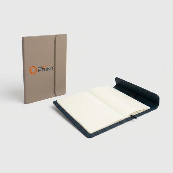 Carnets avec fermeture magnetique et passant a stylo